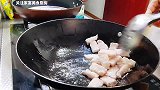家常菜萝卜烧肉做法，猪肉香气扑鼻，萝卜比肉好吃，一大盘不够吃