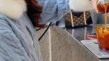 秋天到了，请相信你爱的人也很快就会来到