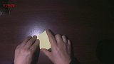 亲子游戏室：折纸，一种花的简单的折法