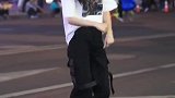 超酷的小姐姐，应该是25岁以下男生都会喜欢的类型了吧