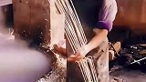 这拉面师傅是个人才，这么拉面