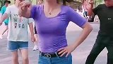 优美舞姿无穷魅力热舞中的快乐人老师