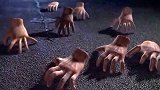 【老电影故事】1997年奇幻片，双手想脱离身体，自己生活？