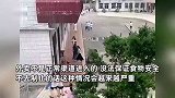 学校回应把学生外卖扔垃圾桶：非正常渠道进入没法保证食物安全