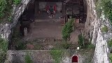 山洞人家，通电不知道通水吗？适合隐居