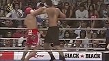 世界“魔童”无敌高鞭腿，瞬间KO对手