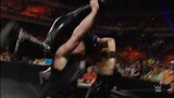 WWE-16年-60秒回顾WWE：19大边墙重摔 大帝飞冲肩成破墙利器-专题