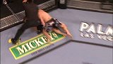 UFC-14年-本周最佳KO：梅纳德10秒瞬狱杀 瓦雷斯立扑秒倒（8月8日）-精华
