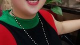 闺蜜刚进的新款让我来试穿一下，好看吗？