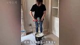 美女靠刮腻子6天挣4万，吸粉数百万，都是刮墙的她咋那么秀