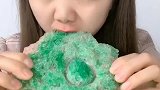 太喜欢嚼冰的感觉了，脆脆的真的是太好吃了！