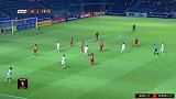 阿联酋中路再度发起猛攻 阿米里接球怒射稍稍高出