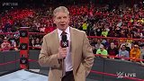 WWE-17年-老麦回归剑指《地狱牢笼》 “太子爷”或将再次上演笼顶飞跃-新闻