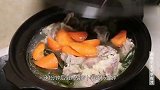 大厨做了一锅海带排骨养生汤，汤鲜味美，原来放料顺序才是关键