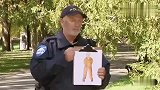 国外恶搞：路人指错逃犯，警察出手误伤，这场面很尴尬！