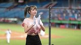 性感热舞——红色T恤黑色超短裤性感热舞
