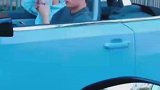 “叔叔为什么你的车没有盖啊