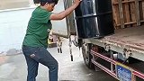 民间高手卸车，不愧是老司机