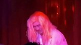 韩美娟夜店跳创主题曲 金发造型也太辣了！