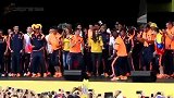 世界杯-14年-哥伦比亚回国欢庆 场面震撼上演万人广场舞-新闻