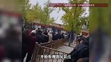 6旬老人跟团游时猝死，连续两天凌晨集合！网友：年轻人也吃不消