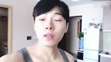 高嘉朗的vlog，跟着东北海王一起练胸肌吧