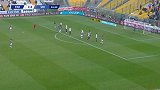 第65分钟乌迪内斯球员德保罗射门 - 被扑