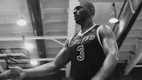 街球-17年-从未停下脚步！保罗发布黑白酷炫大片记录德鲁联赛-新闻