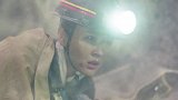 我怕来不及：白洁在地下昏迷不醒 春生卡进木桩差点出事