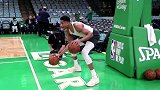 字母哥赛前运球热身后单臂重扣！再开发出三分能力岂不是无敌？