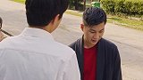 弟弟拿走哥哥一万元，现在回来道歉