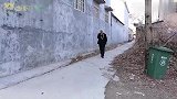 光头媒人听说小雪要和卡宴男订婚，劝小雪妈不要盲目，咋回事？