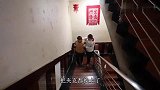 给曾经的女神打电话，发现来电显示居然是老公