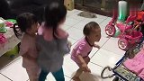三姐妹舞蹈风格迥然不同,老大属于抽风流,老三绝对灵魂舞者！