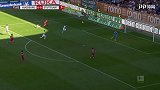 第72分钟斯图加特球员楚伯射门