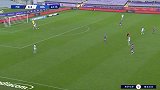 第43分钟佛罗伦萨球员博尔哈·巴莱罗射门 - 打偏
