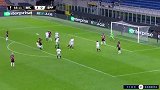 第69分钟AC米兰球员拉斐尔·莱昂射门 - 被扑