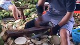 农村人到底有多落后，一吨椰子就这样加工，得弄到什么时候？