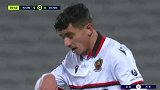 第40分钟尼斯球员布达维射门 - 被扑