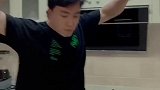 当老爸迷上谐音梗挑战 ，我笑到晕倒！