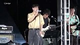 汪苏泷《一笑倾城》直拍 边唱歌边卖萌太犯规啦