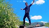 面对山河这才是最美世间
