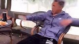 化解尴尬的最高境界