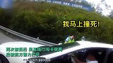 花臂男无证驾驶被查，向交警行贿遭拒：我要撞死你，给个机会