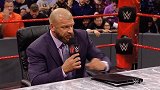 WWE-17年-RAW第1244期：罗林斯签署“生死状” HHH施暴遭铁拐反击-花絮