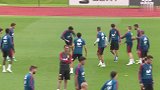 西班牙国家队训练备战世界杯 阿尔巴遭爆头德赫亚状态上佳