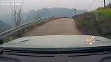 云贵川的山路真的对司机驾驶技术和胆量的考验！