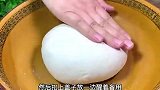 秘制韭菜盒子和面技巧大公开，调馅配方全解析，酥脆透亮口感升级