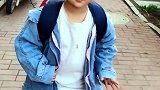 前几天有个导演来我家，说看上我闺女的演技