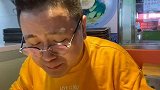 来西单这边吃鸭血粉丝汤老师傅的手艺很棒